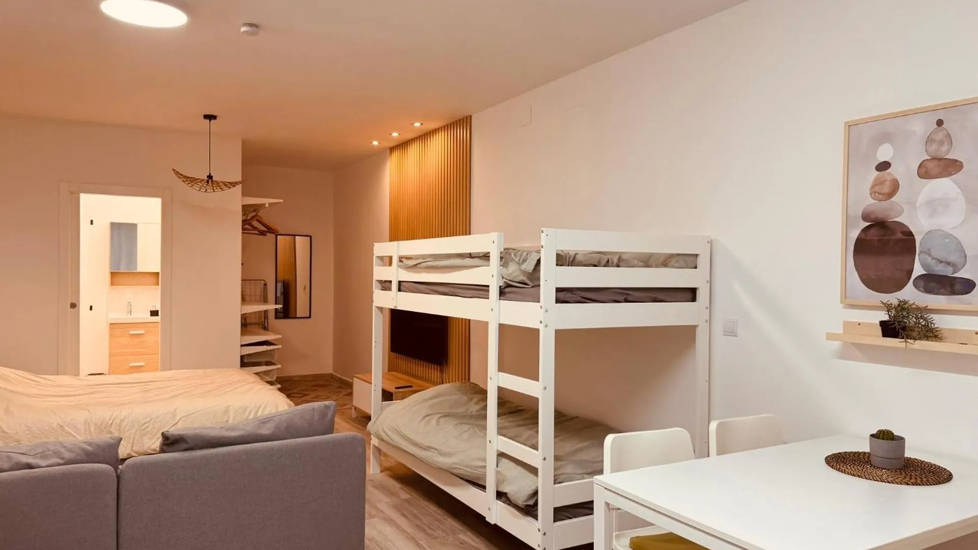 El Apartamentito De Zamarrilla Parking Gratis Incluido Málaga